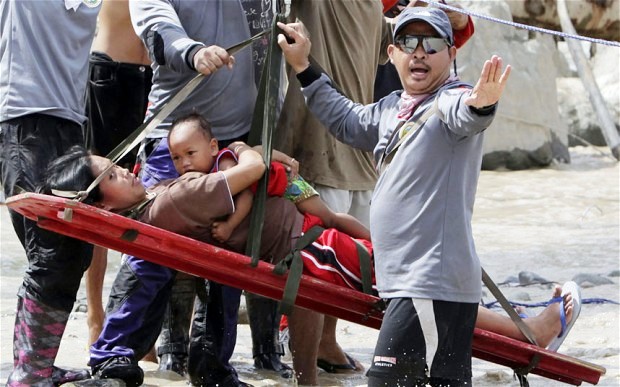 Korban Topan Bopha di Filipina Meningkat Jadi 325 Tewas